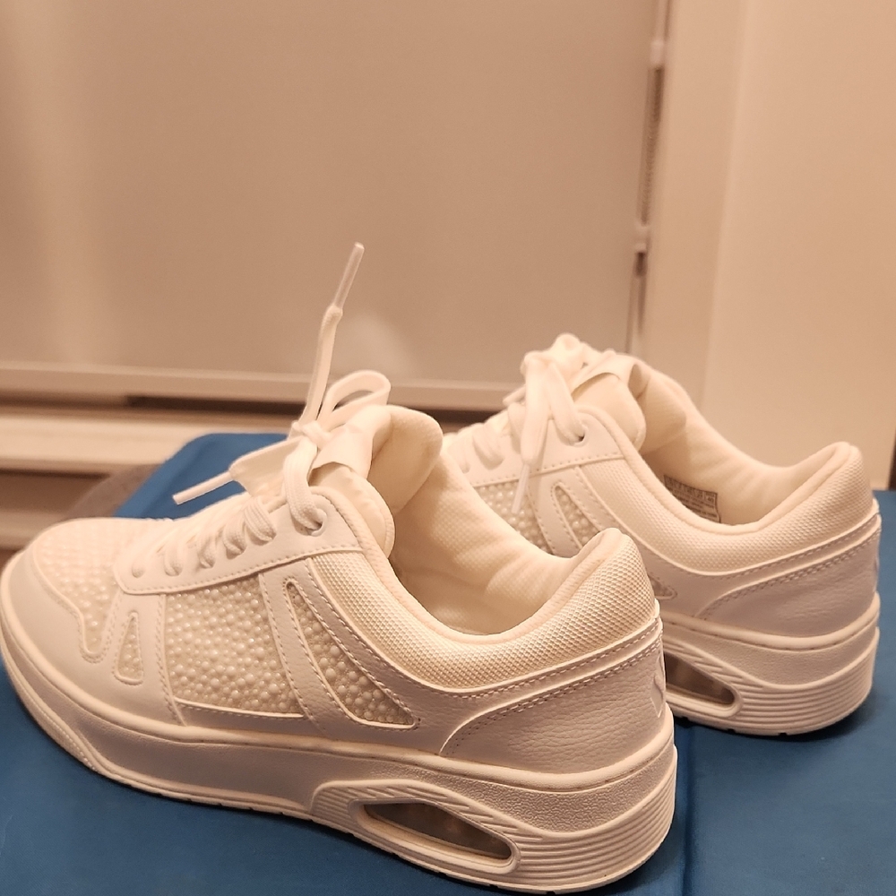 Skechers Memory Foam